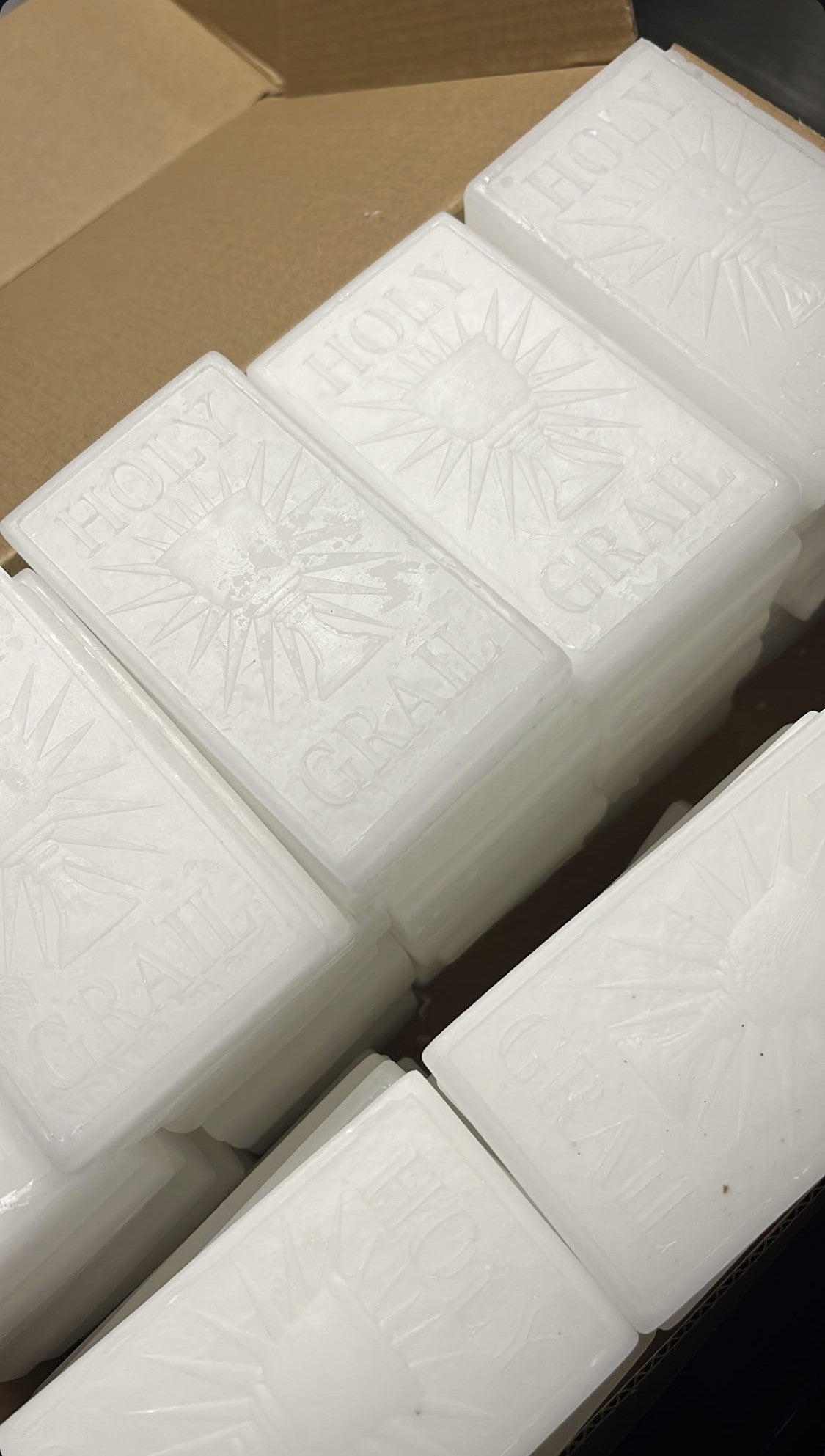 HOLY GRAIL WAX BAR